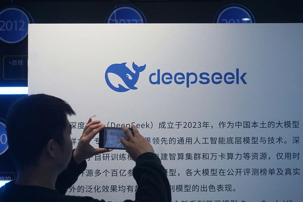DeepSeek pode alcançar avaliação de US$ 45 bilhões em sua primeira rodada de investimentos