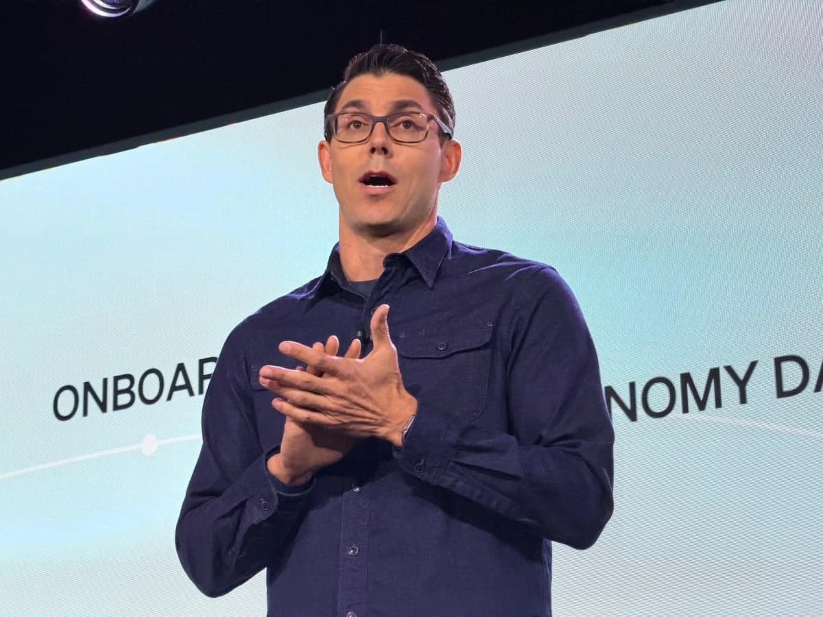 Mind Robotics levanta US$ 400 milhoes: RJ Scaringe ja captou mais de US$ 12 bilhoes em tres startups