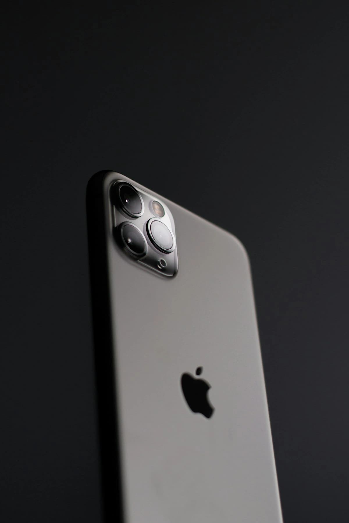 iOS 27 vai deixar você escolher o assistente de IA no iPhone