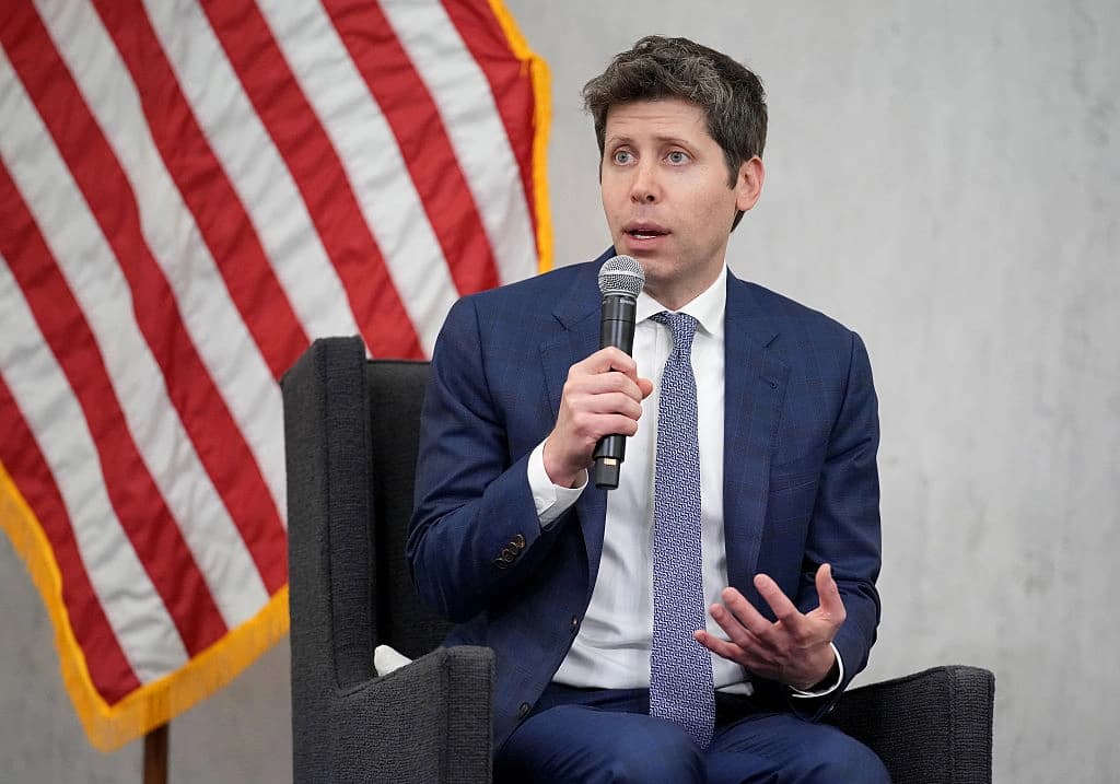Sam Altman diz que pode ser hora de desacelerar o desenvolvimento de IA para o mundo se preparar