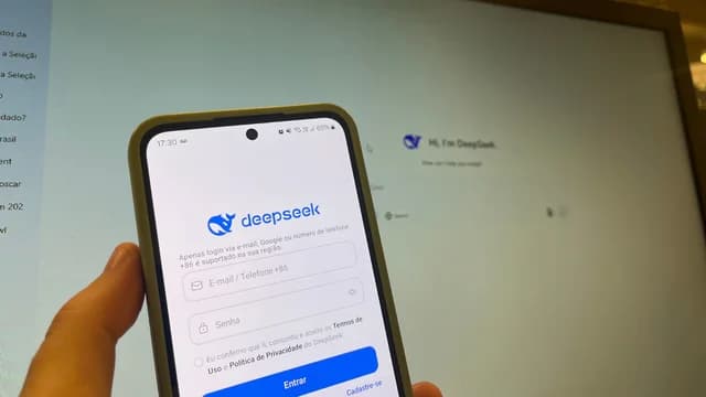 Interface do DeepSeek V4-Pro modelo de inteligência artificial