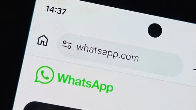 WhatsApp vai marcar conteúdo gerado por IA em canais com novo selo de aviso
