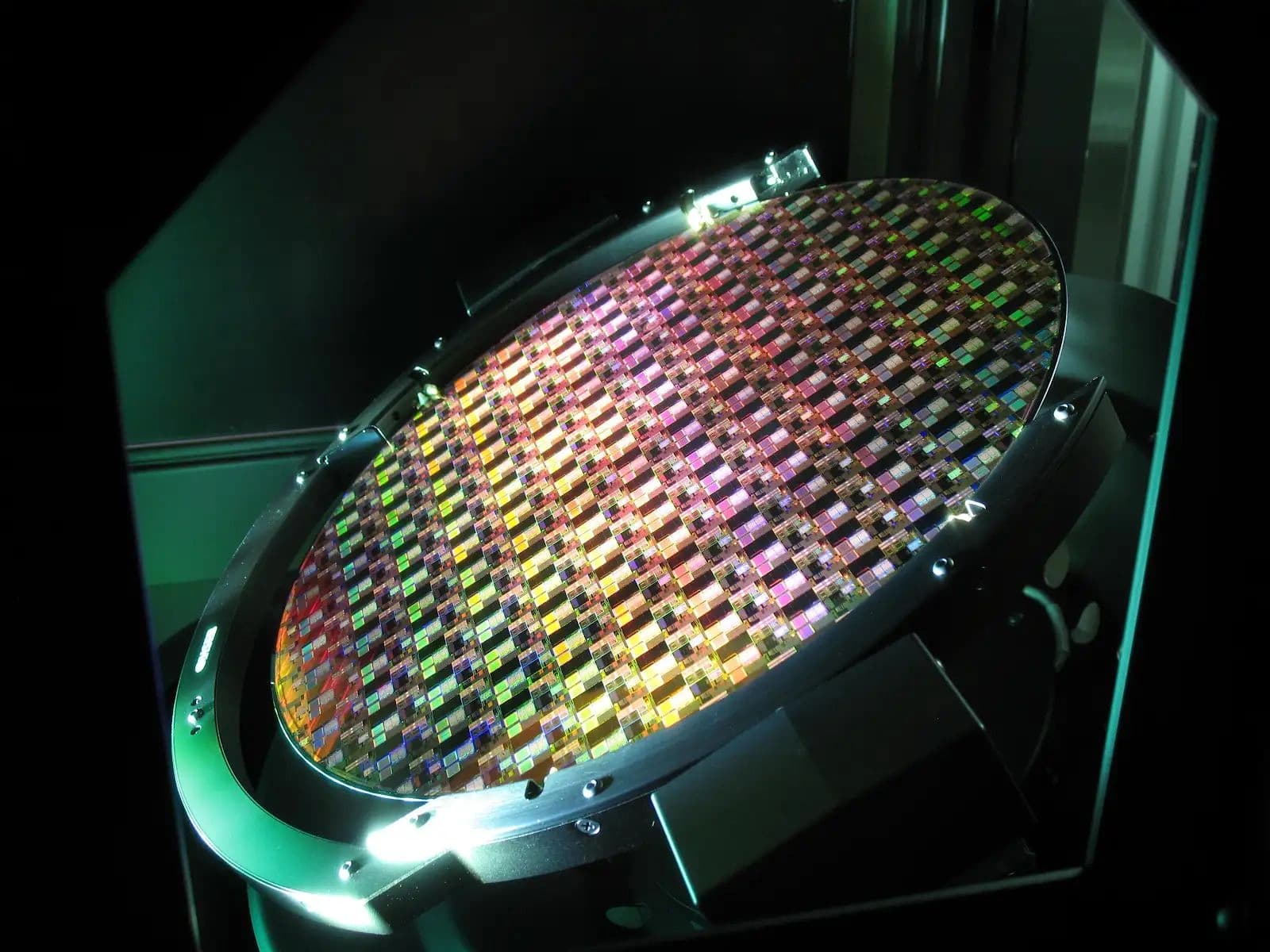Wafer de memória da Kepler Computing com tecnologia de próxima geração