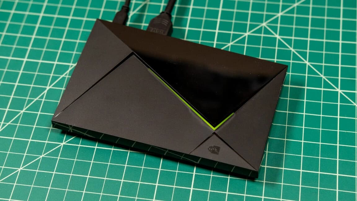 Dispositivo Nvidia Shield TV em imagem da Ars Technica