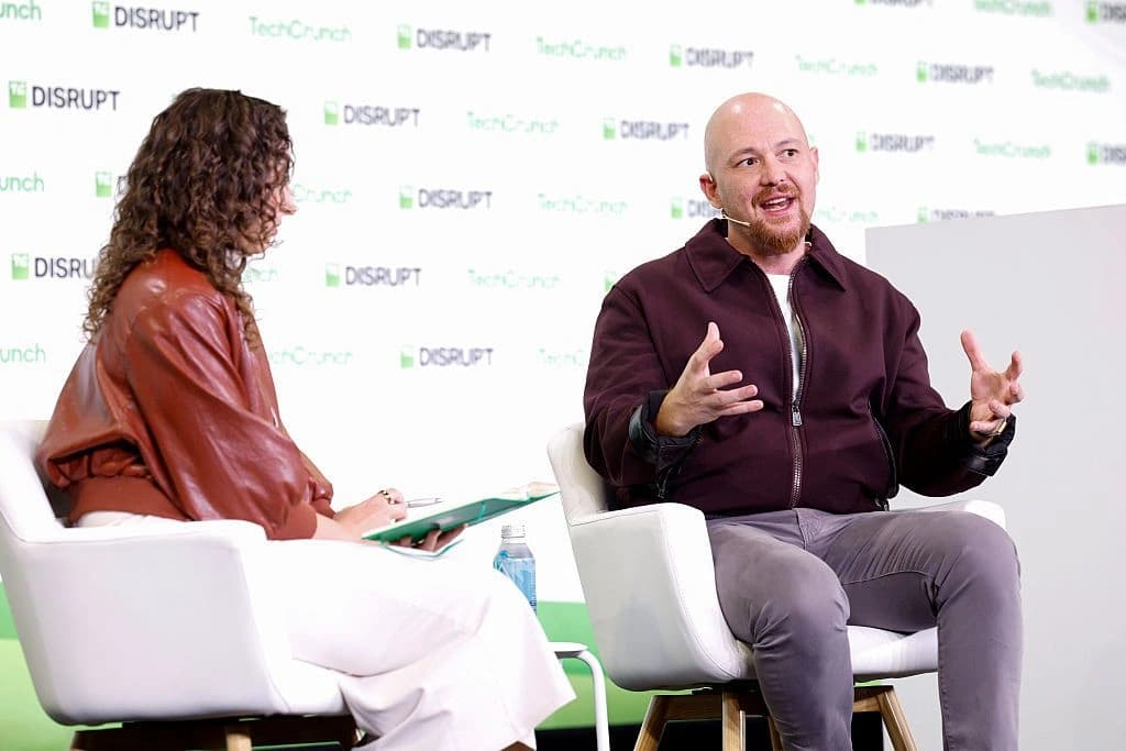 Amjad Masad, CEO da Replit, fala durante o TechCrunch Disrupt 2026
