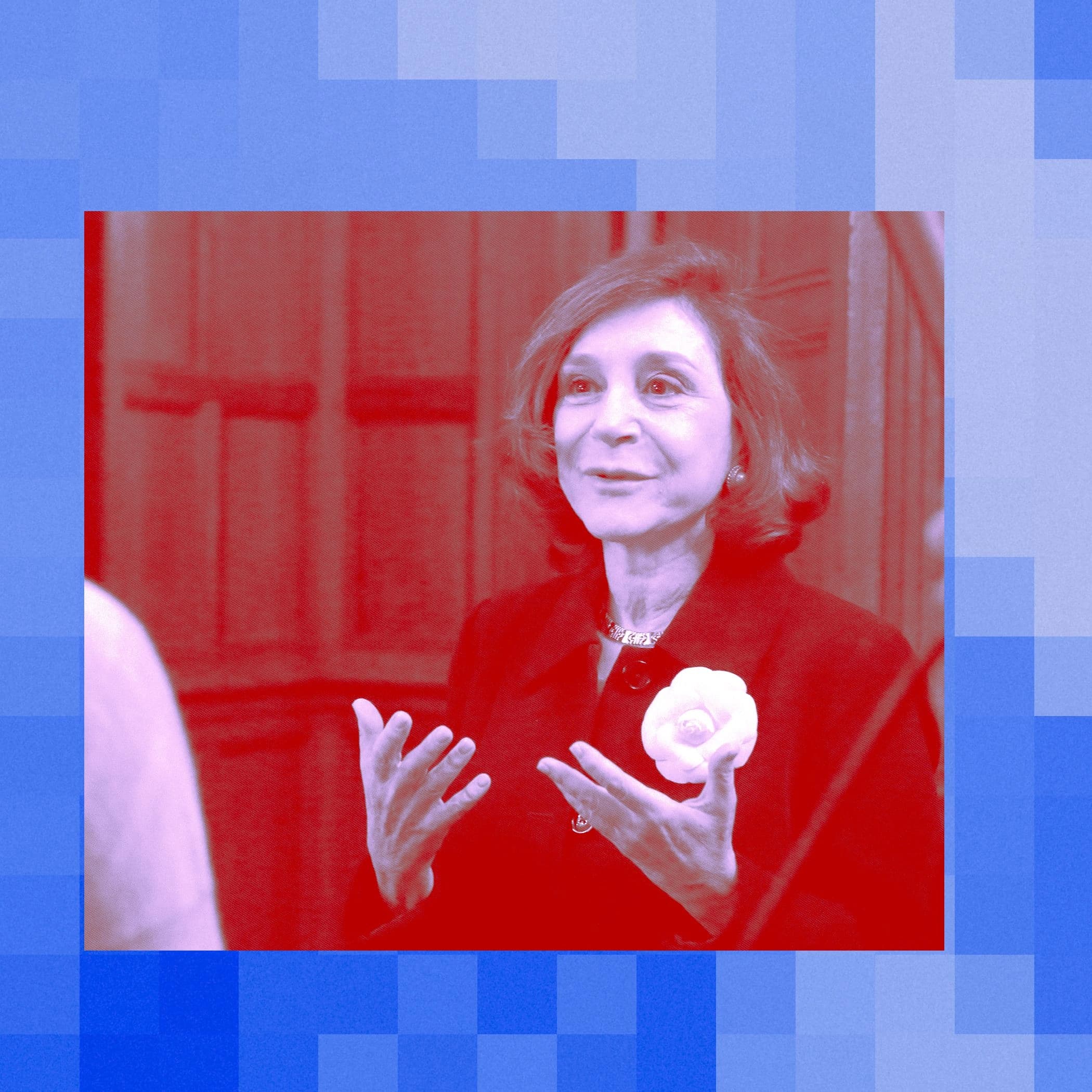 Sherry Turkle aparece em uma ilustração com tratamento vermelho e azul, em imagem sobre a relação das pessoas com chatbots