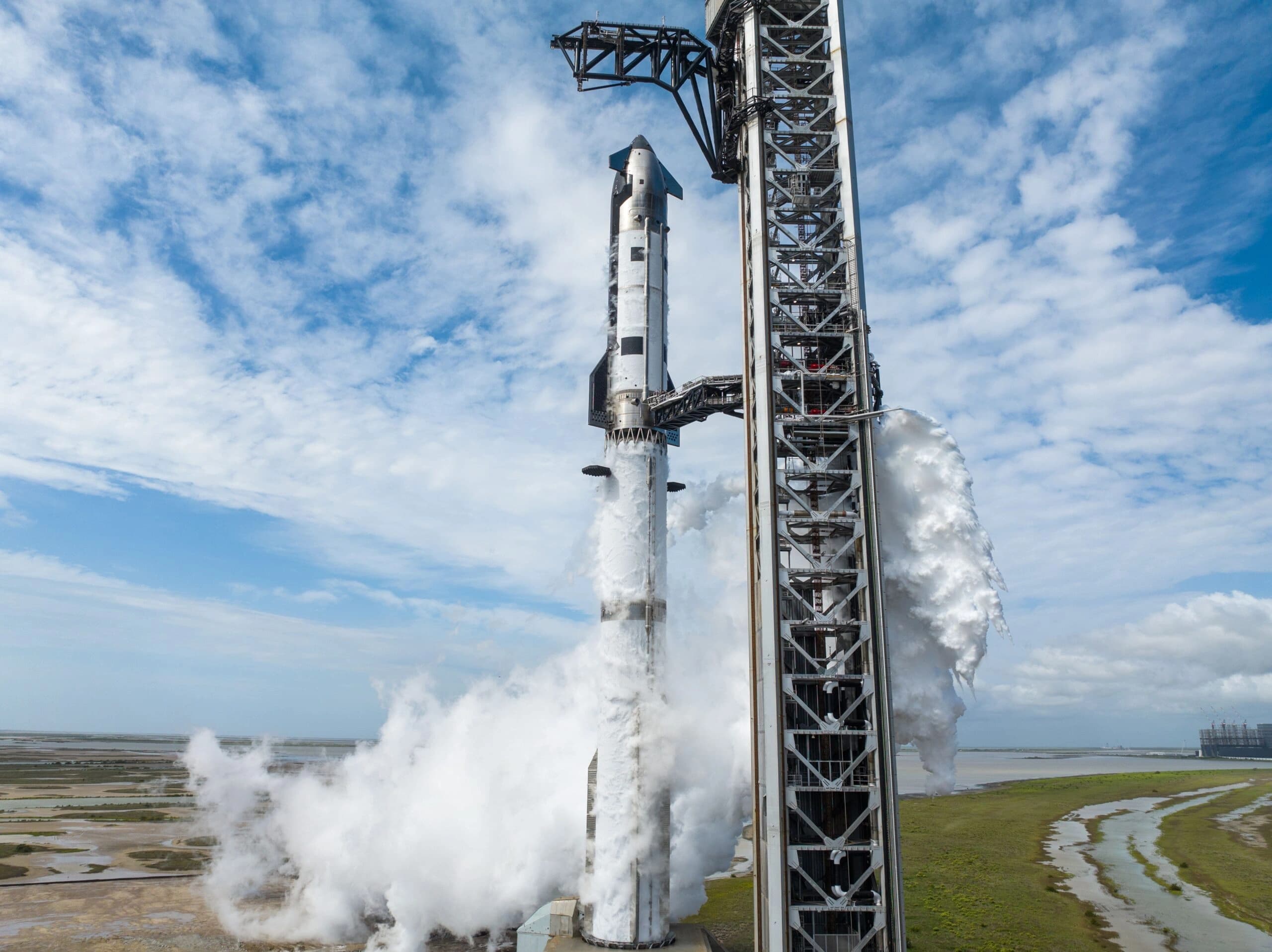 SpaceX tem luz verde para voar o Starship novamente após falha do propulsor em maio