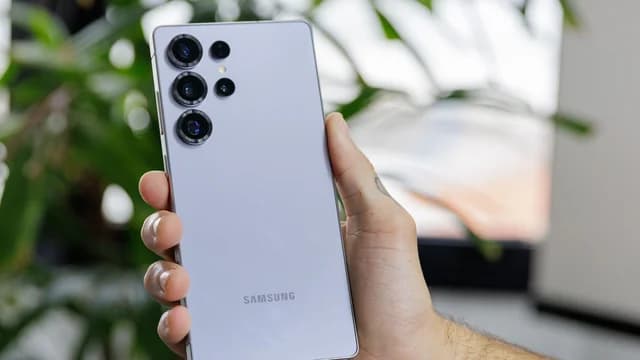 Galaxy S24 Ultra e S25 Ultra perdem bateria rapidamente após atualização de julho da Samsung