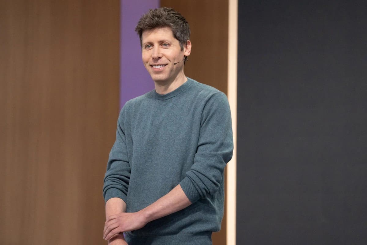 Imagem de Sam Altman em matéria sobre a API Decisions da OpenAI