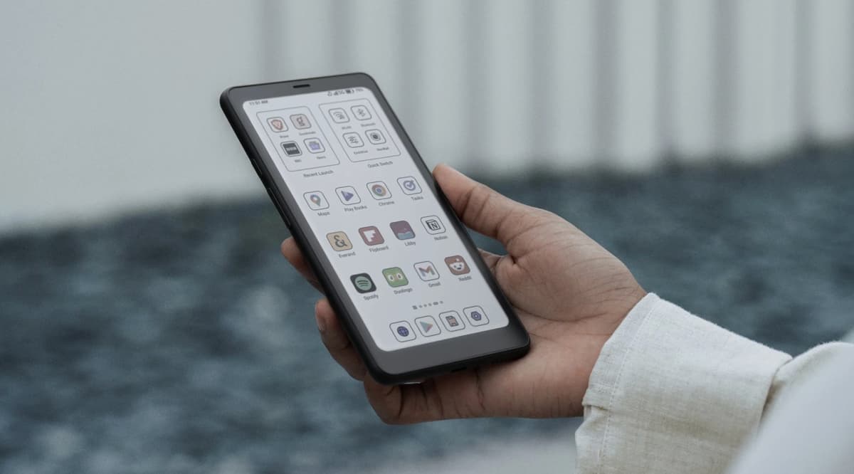 Boox Palma 2 Pro, leitor digital com tela E Ink e formato de smartphone